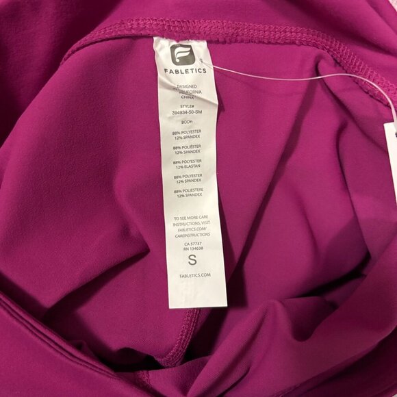 Fabletics Salar Womens Leggings In Magenta With Geometric Print Size S - Picture 7 of 7